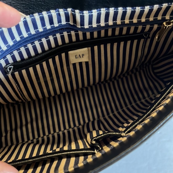 GAP Black leather saddle bag - Picture 7 of 9